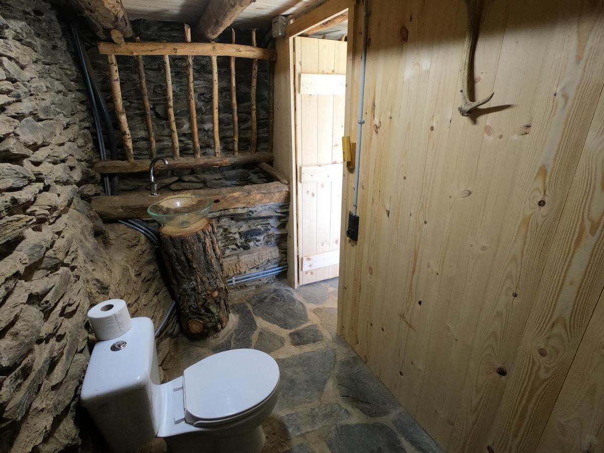 Bordes Pirineu, Costuix Hotel Areu Bagian luar foto